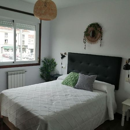 Alojamiento Santa Maria Bertamirans II Ortono Exteriör bild
